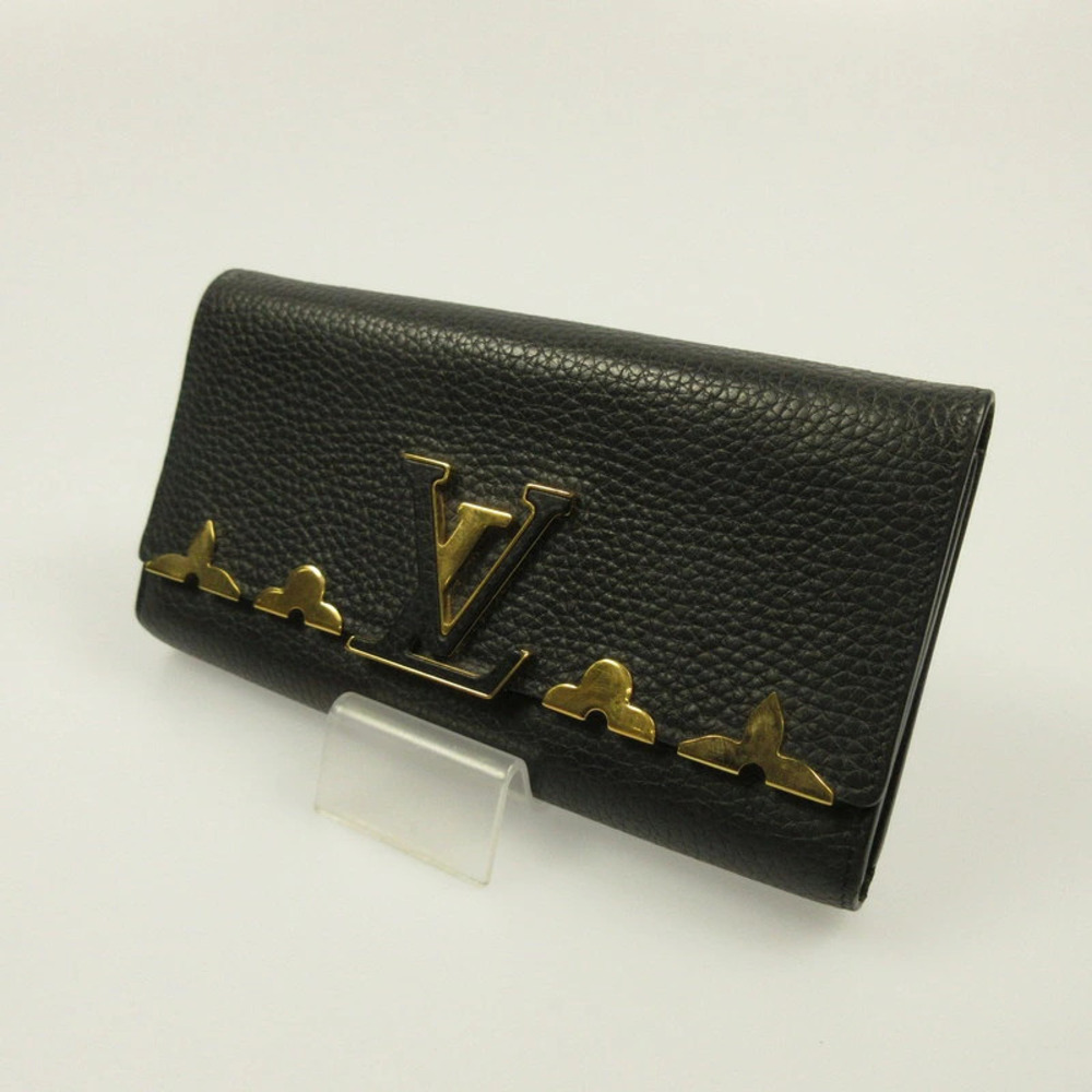 LOUIS VUITTON Taurillon Portefeuille Capucines Long Wallet